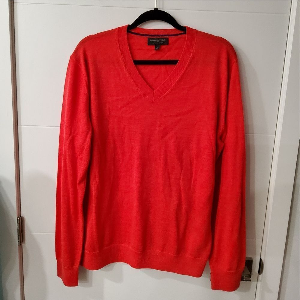 Banana Republic Men's Wool Sweater Size L